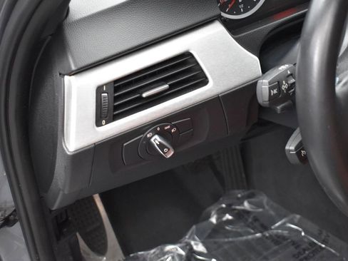 Used 2011 BMW M3 Sedan RWD image 10