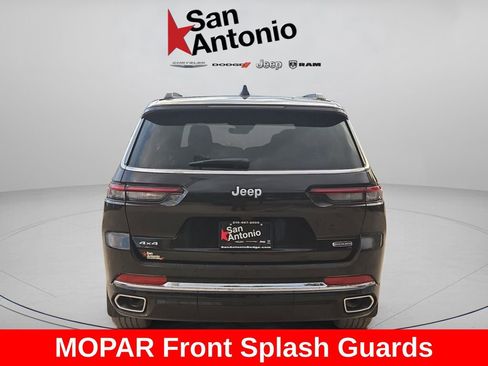 New 2025 Jeep Grand Cherokee L Overland w/ Trailer Tow Package AWD/4WD image 8