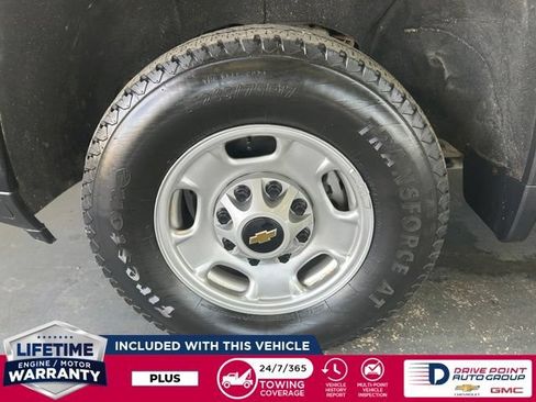 Used 2025 Chevrolet Silverado 2500 W/T w/ WT Convenience Package AWD/4WD image 11