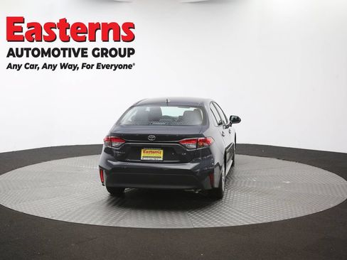 Used 2025 Toyota Corolla LE FWD image 37