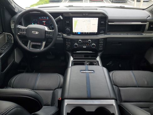Used 2025 Ford F250 Platinum image 16