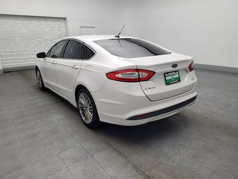 Used 2016 Ford Fusion SE w/ Equipment Group 202A image 5