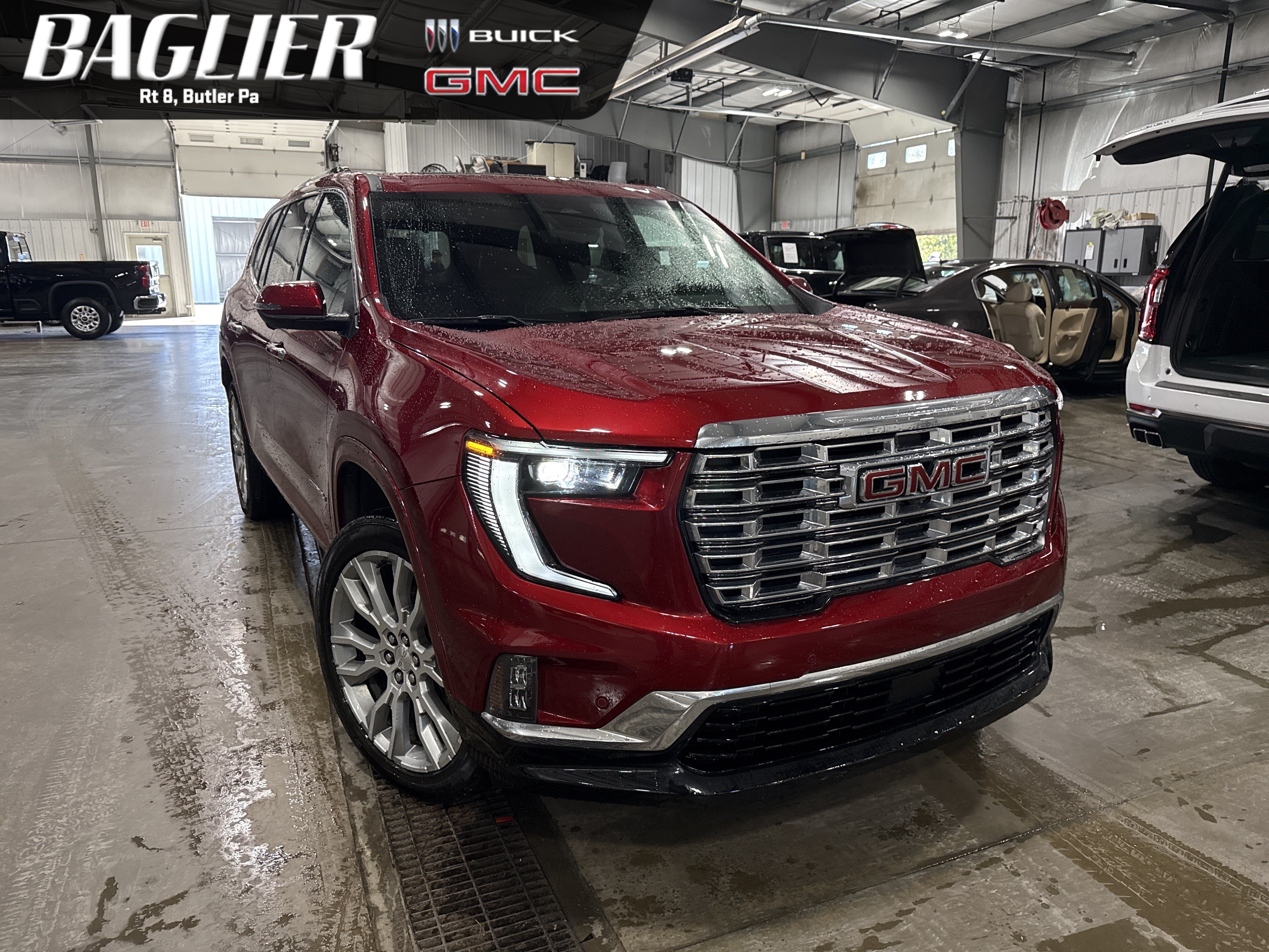 Used 2024 GMC Acadia Denali w/ Super Cruise Package AWD/4WD image 1