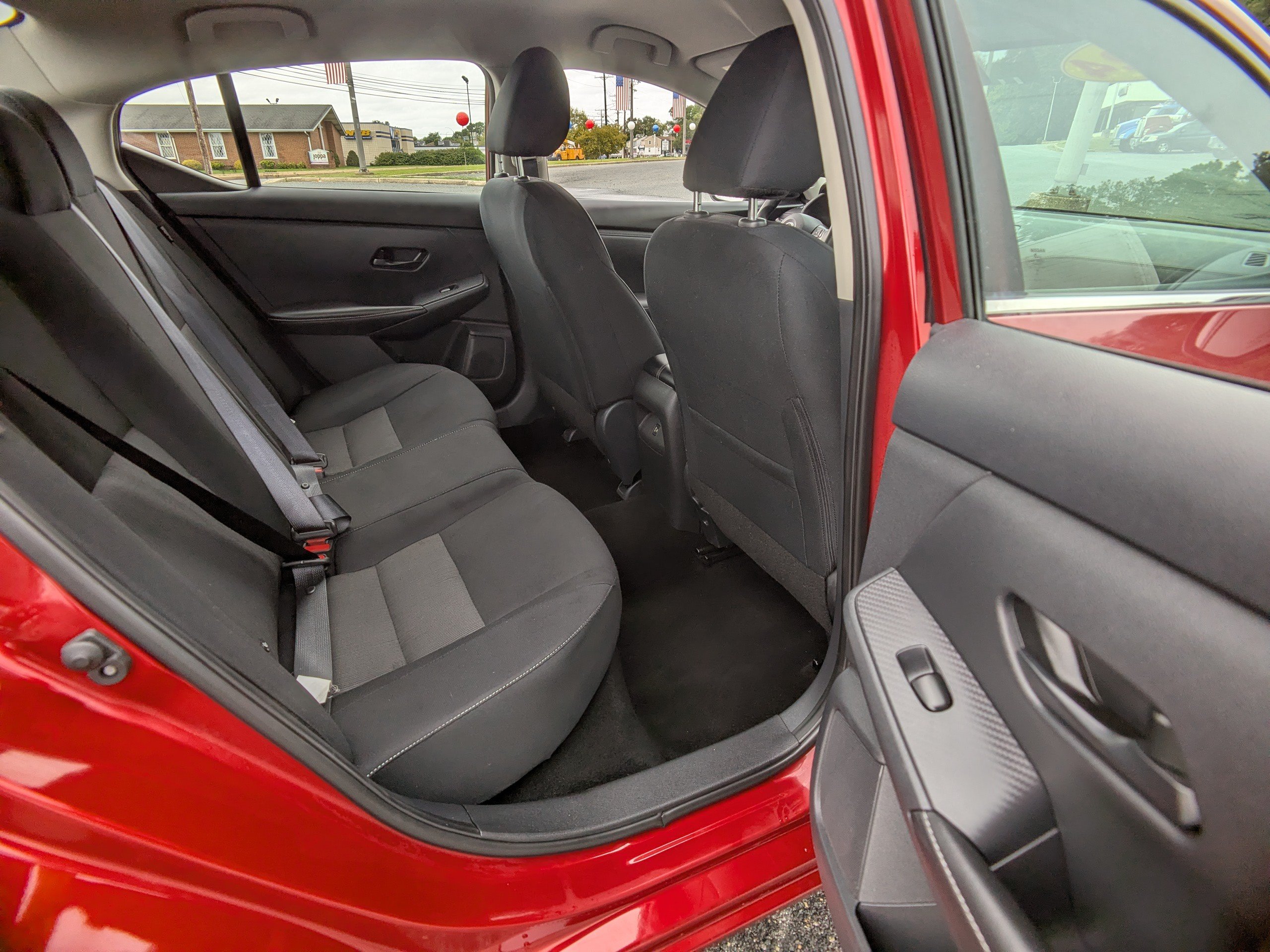 Used 2024 Nissan Sentra SV FWD image 13