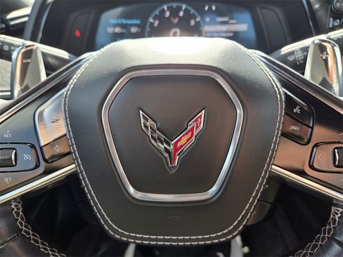 Certified 2025 Chevrolet Corvette Stingray Convertible w/ 1LT image 33