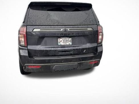 Used 2022 Chevrolet Tahoe Z71 w/ Luxury Package image 4