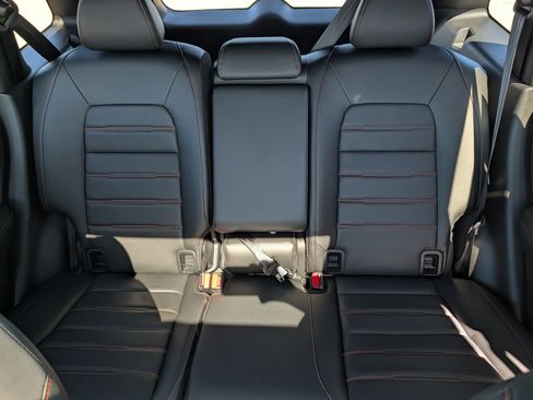 Used 2025 Honda CR-V Sport-L image 13