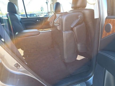 Used 2018 INFINITI QX80 4WD w/ Driver Assistance Package image 59