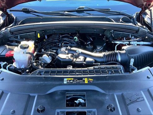 Used 2022 Jeep Grand Cherokee Limited w/ Luxury Tech Group II image 10