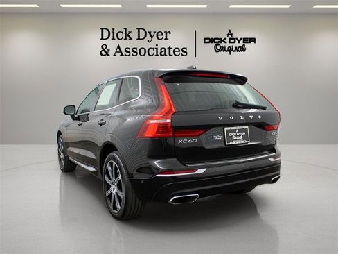 Certified 2021 Volvo XC60 T5 Inscription w/ Advanced Package image 5