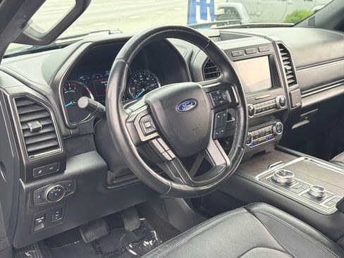 Used 2020 Ford Expedition Limited w/ Equipment Group 301A AWD/4WD image 26