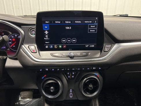 Certified 2023 Chevrolet Blazer LT w/ Convenience Package image 16