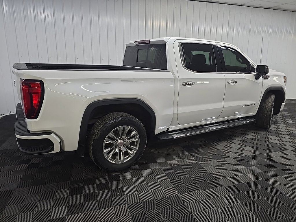 Used 2021 GMC Sierra 1500 Denali AWD/4WD image 3