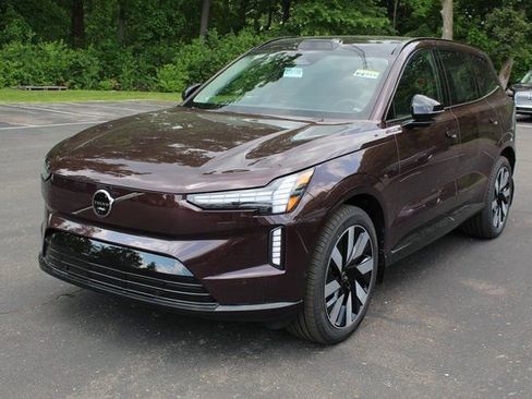 New 2025 Volvo EX90 Ultra image 7