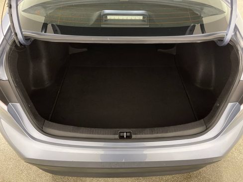 Used 2024 Toyota Corolla LE FWD image 10