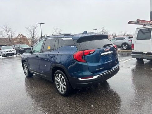 Used 2020 GMC Terrain SLT w/ Preferred Package image 7