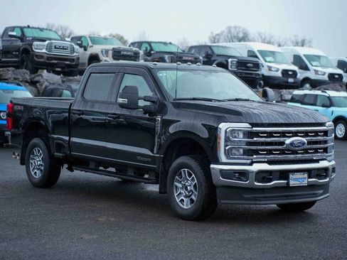 Used 2024 Ford F250 Lariat AWD/4WD image 3