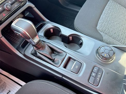 New 2025 Ford Ranger XLT w/ Equipment Group 301A High image 17