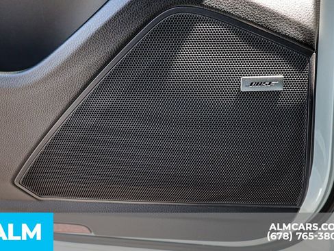 Used 2023 Porsche Cayenne Platinum Edition image 67