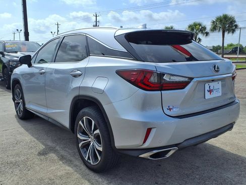 Used 2017 Lexus RX 350 FWD w/ Premium Package image 8