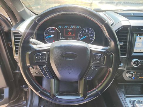 Used 2019 Ford Expedition Limited w/ Equipment Group 303A RWD image 16