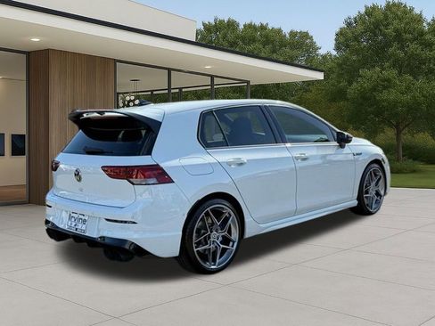 Used 2023 Volkswagen Golf R AWD/4WD image 8
