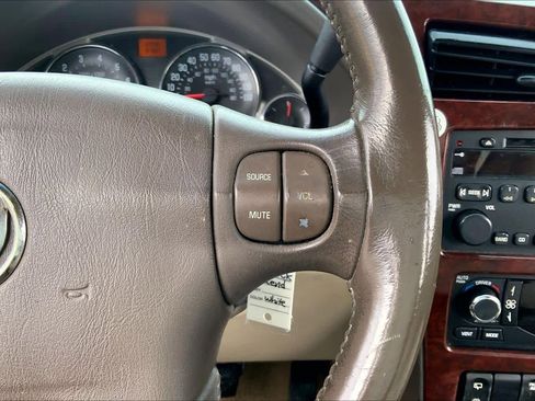 Used 2007 Buick Rendezvous CXL image 22