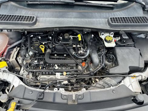 Used 2019 Ford Escape SE FWD image 24