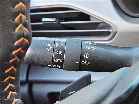 Used 2024 Subaru Crosstrek 2.5i Limited image 15