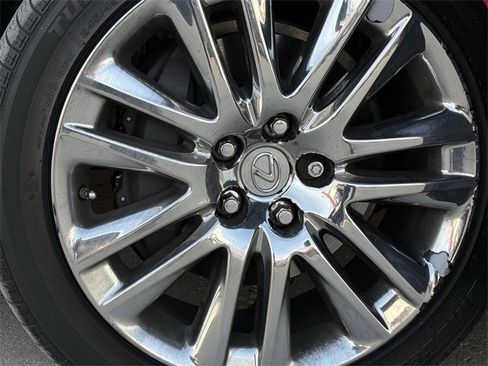 Used 2017 Lexus LS 460 L image 9