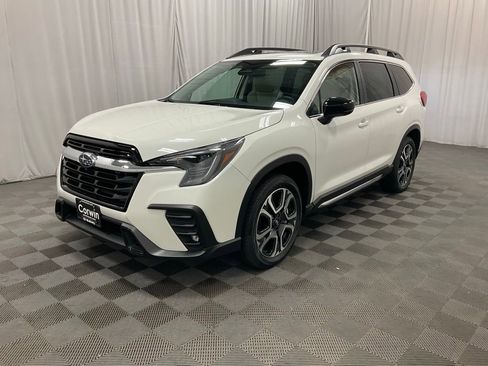 New 2026 Subaru Ascent Limited w/ Popular Package #2 image 3