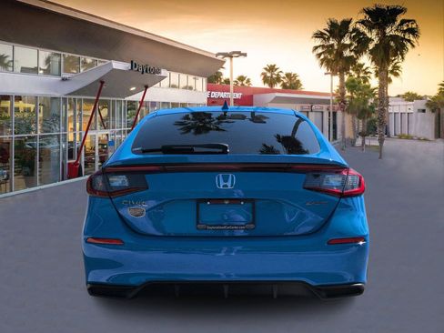 Used 2024 Honda Civic Sport image 4