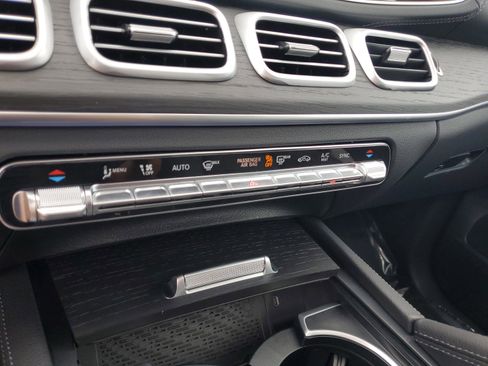 Certified 2026 Mercedes-Benz GLS 450 4MATIC image 37