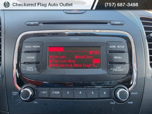 Used 2017 Kia Forte LX image 17