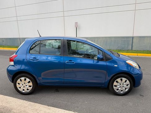 Used 2011 Toyota Yaris 4-Door Hatchback w/ PWR Pkg w/Steel Wheels FWD image 12