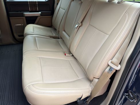 Used 2019 Ford F150 Lariat AWD/4WD image 22