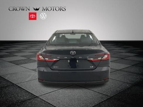 Used 2026 Toyota Camry LE image 5