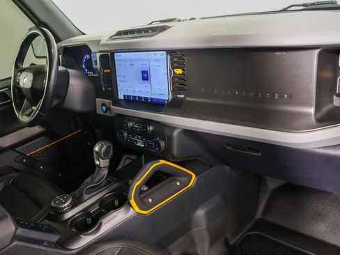 Used 2022 Ford Bronco Badlands AWD/4WD image 34