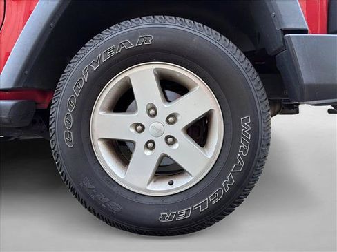Used 2016 Jeep Wrangler Sport w/ Quick Order Package 24S AWD/4WD image 9