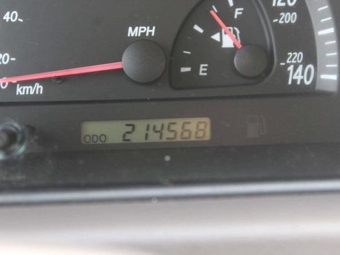 Used 2003 Toyota Camry LE image 8