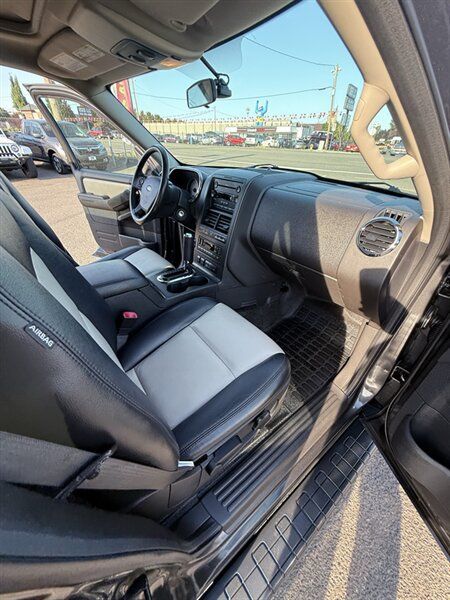 Used 2007 Ford Explorer Sport Trac Limited AWD/4WD image 26