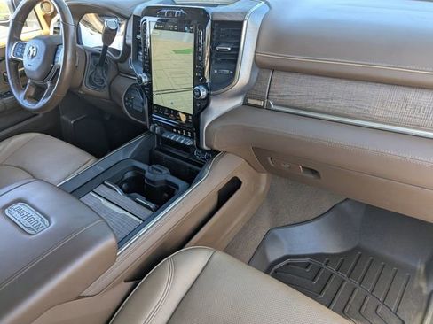 Used 2022 RAM 2500 Limited image 12