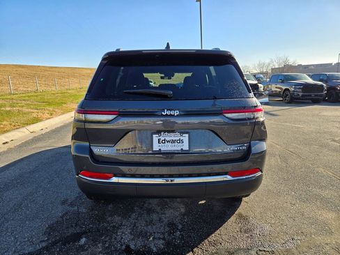 New 2025 Jeep Grand Cherokee Limited image 5