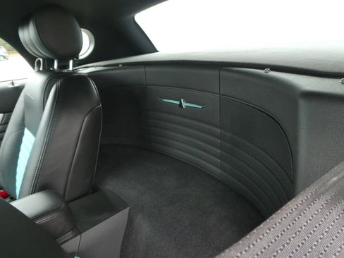 Used 2002 Ford Thunderbird RWD image 25