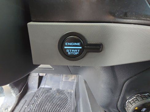 Used 2022 Ford Bronco Badlands image 29