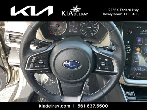 Used 2020 Subaru Outback Limited image 29