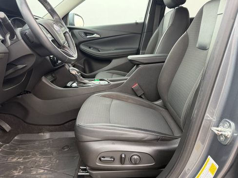 Used 2021 Buick Encore GX Preferred w/ Cold Weather Comfort Package image 15