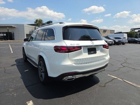 Used 2026 Mercedes-Benz GLS 450 4MATIC image 3