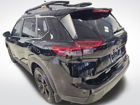 Used 2026 Nissan Rogue SV image 25