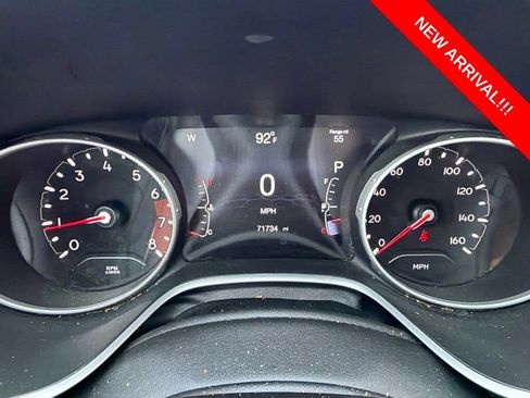 Used 2018 Jeep Compass Limited AWD/4WD image 10